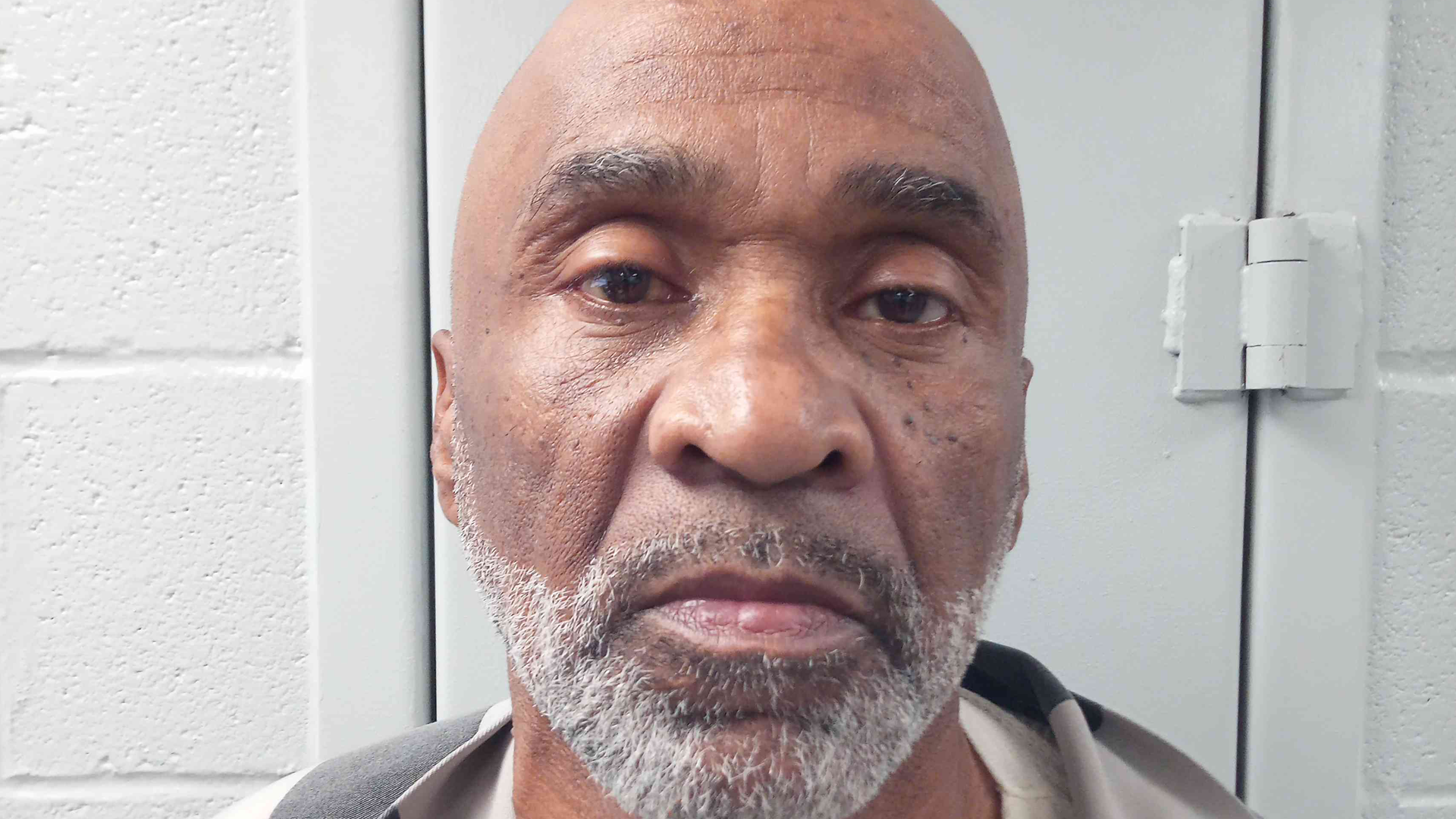 russellville-man-facing-drug-charges-after-warrant-executed-at