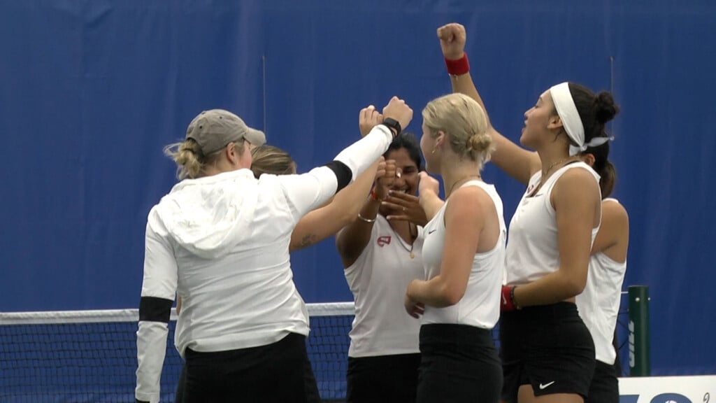 Wku Tennis Cover Pic