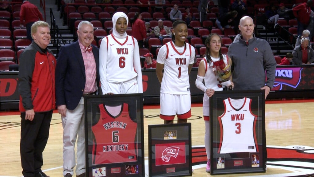 Wku Wbb Senior Day Cover Pic