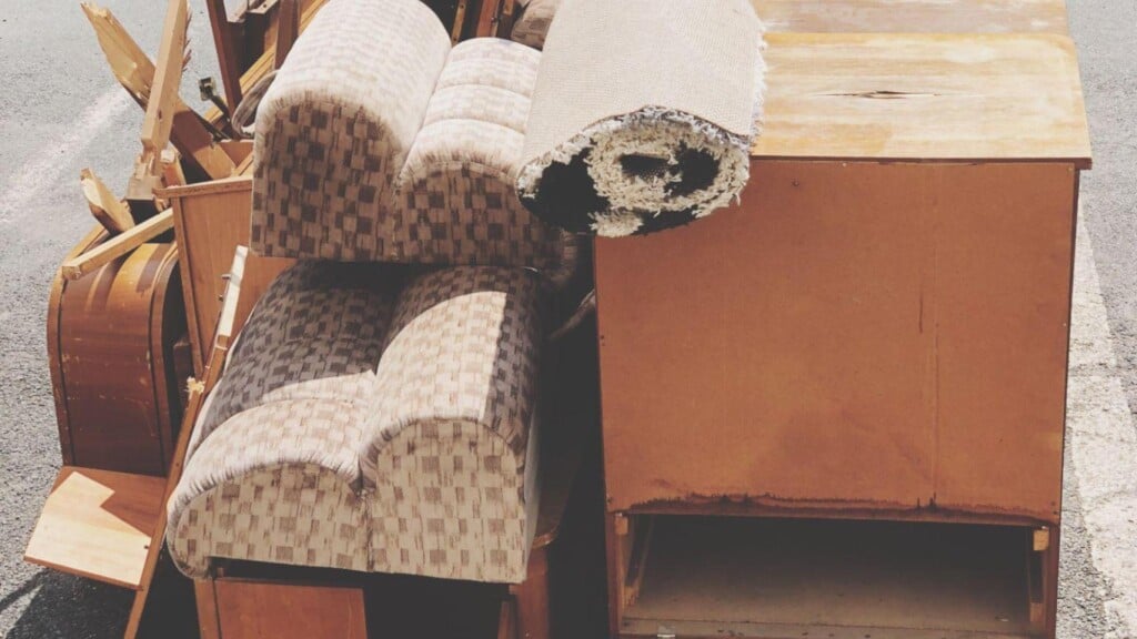 furniture trash