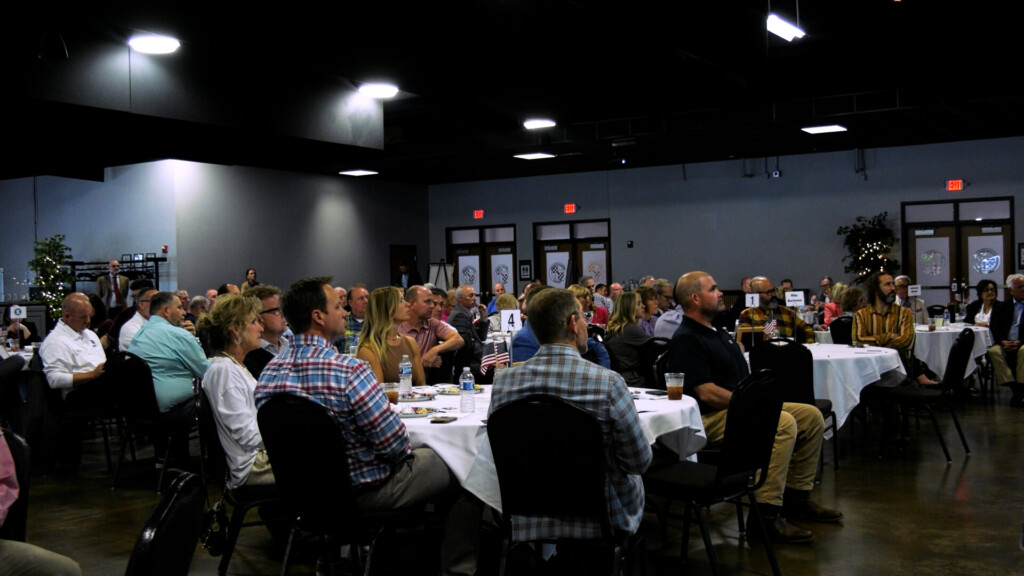 Scouting Luncheon 51225 Vomp400 00 57 24still001