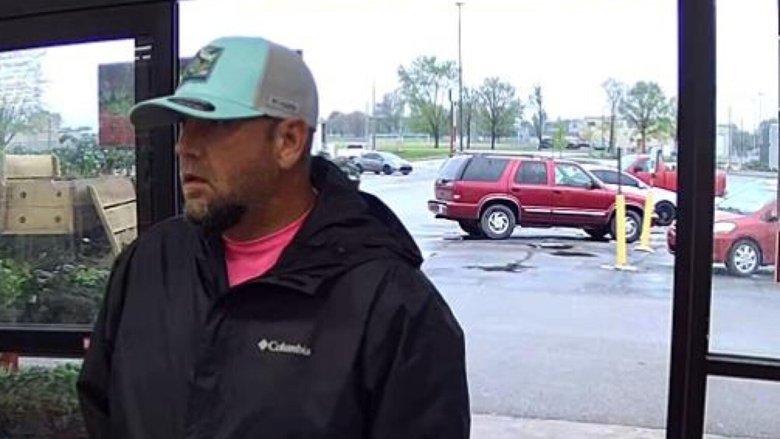 Glasgow police working to identify subject in theft case - WNKY News 40 ...