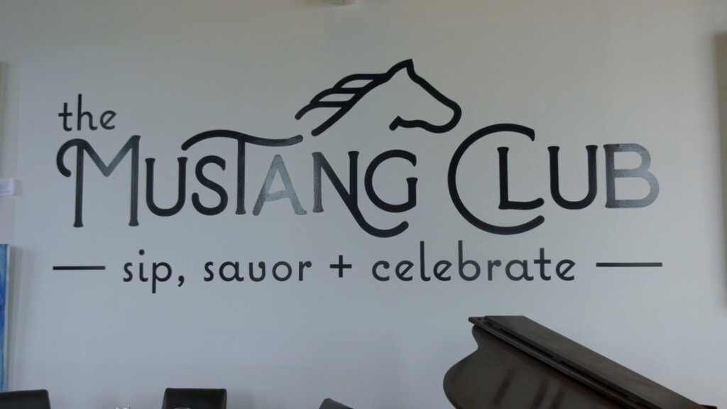 Mustang Club Pkg00 00 00 00still001