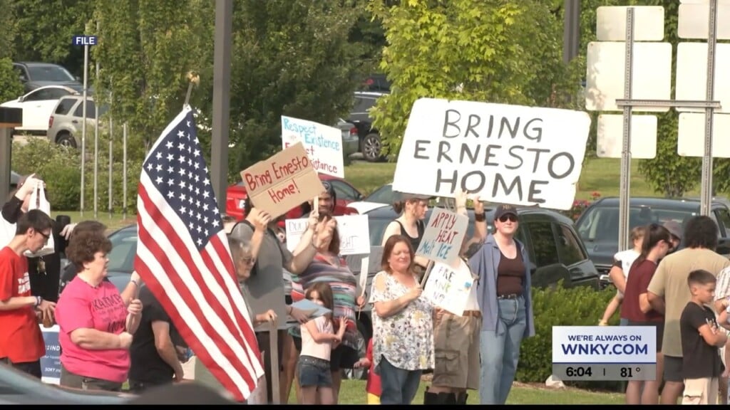 Non Profit Raises Money For Immigration Cases