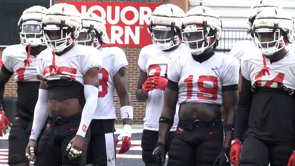 Wku Football Cover Pic 8 5