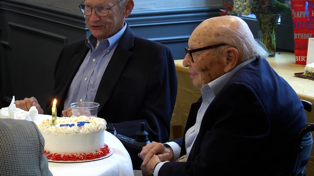 Charles English 90th Birthday Pkg00 00 10 28still001