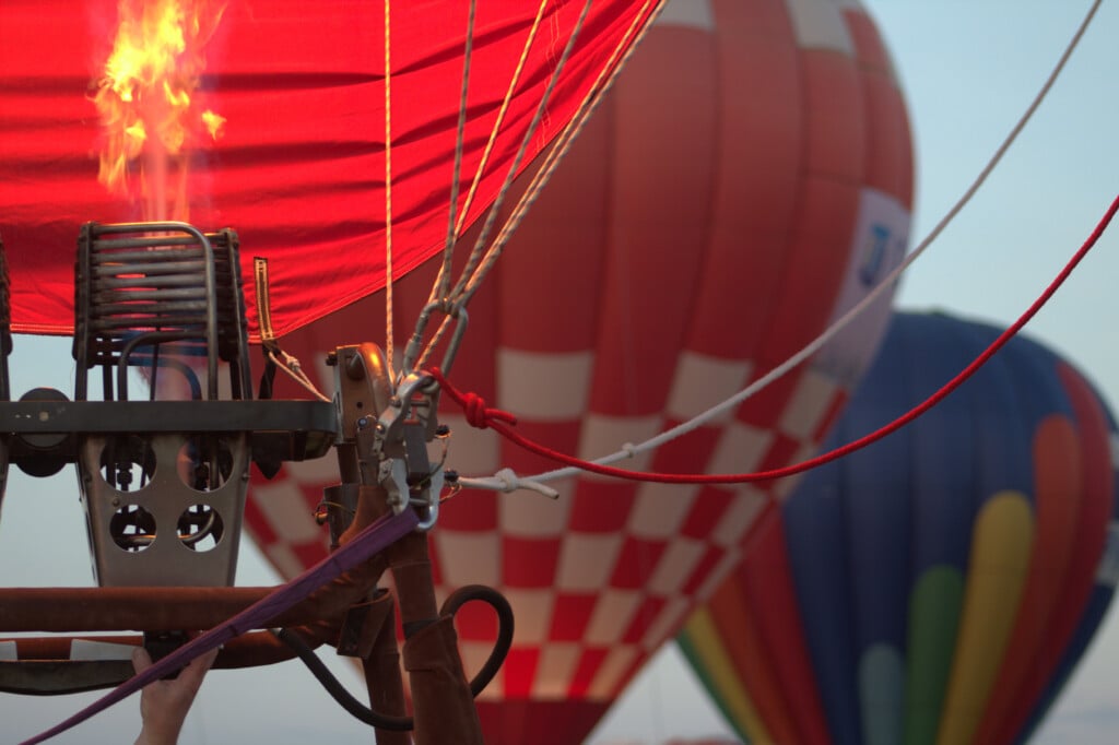 Balloons Get Ready Groove And Glow