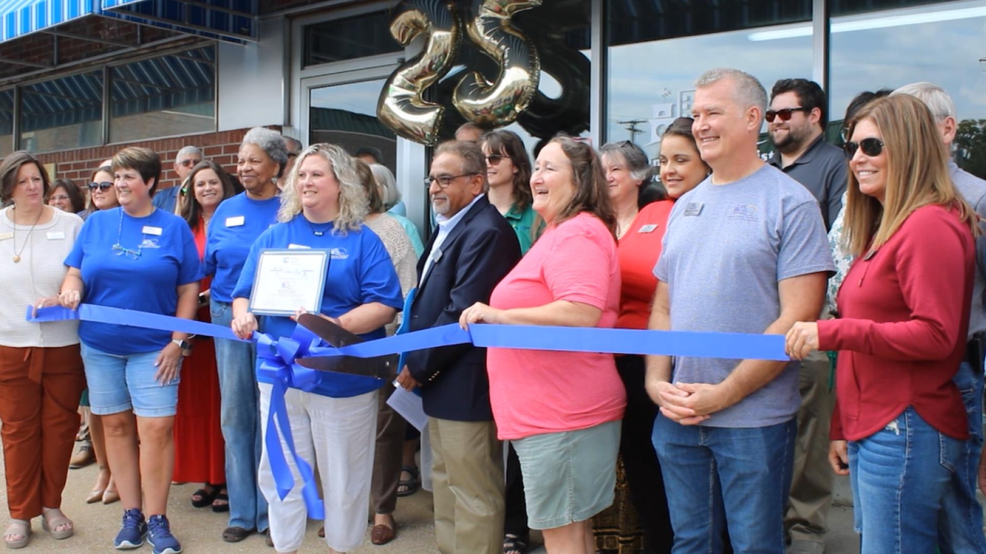 tobacco festival russellville ky 2025 Logan County Tourism opens new visitor center and celebrates 25 years