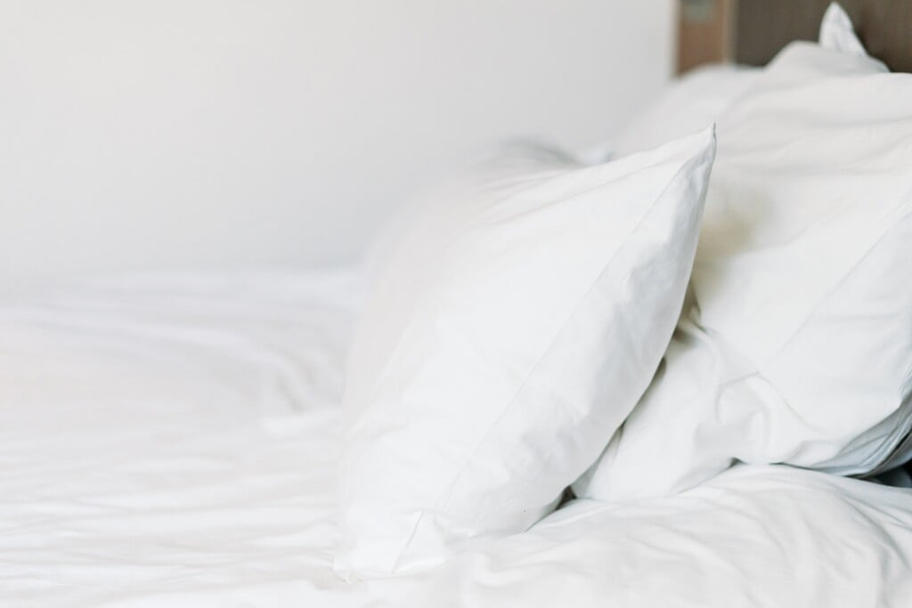 Pillows White Bed Linen Bed In A Hotel Room Bac 2024 10 17 19 25 11 Utc