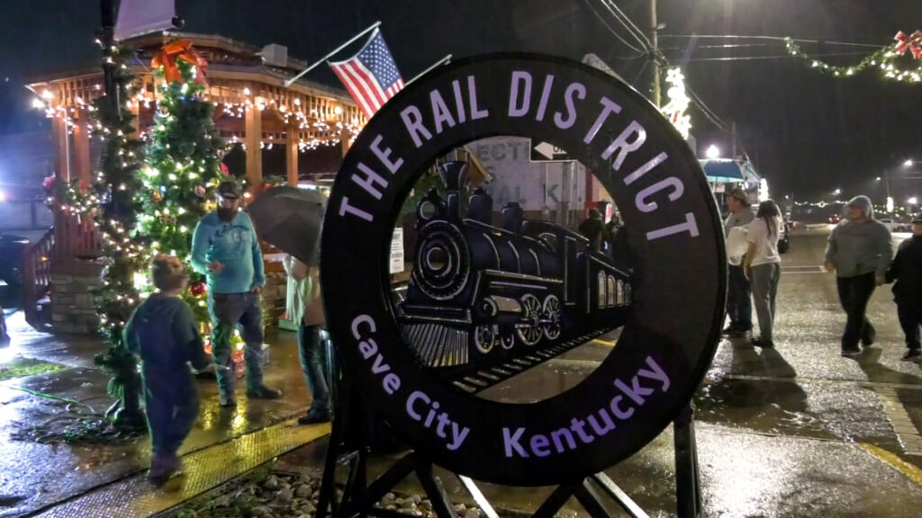 Light Up Cave City Cover Img