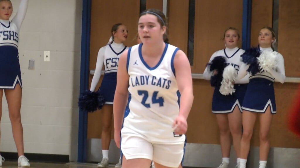 Hs Hoops Cover Pic 12 9