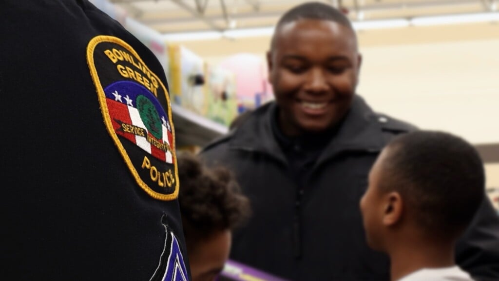 Six 2ce17206 Abd6 4124 9dff C46a87b748c0