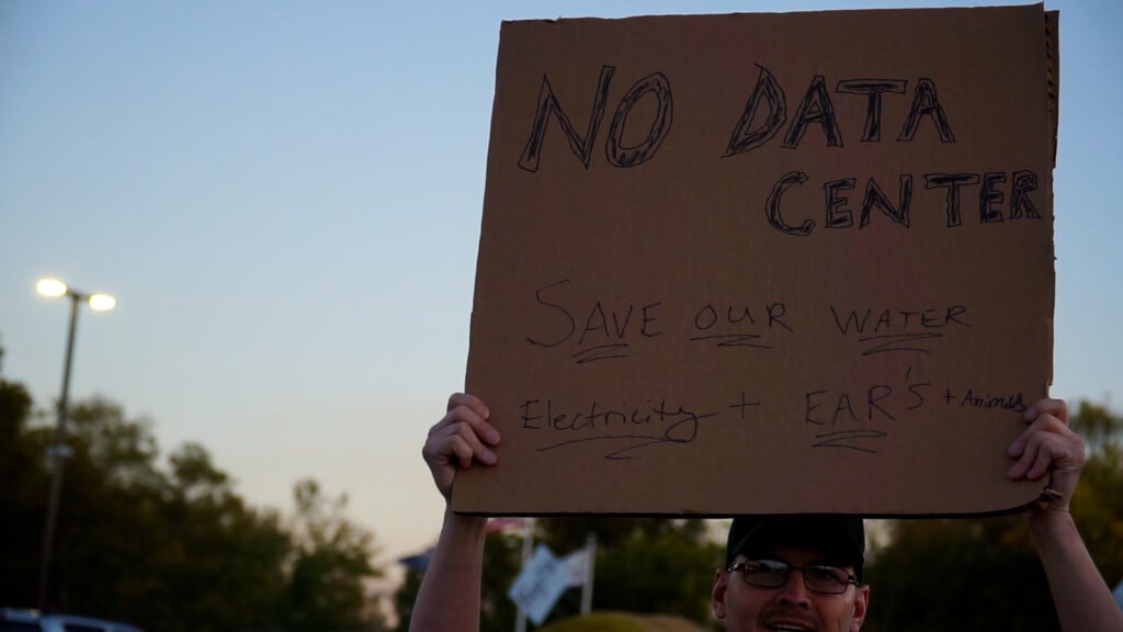 Pkg00 01 28 02still001