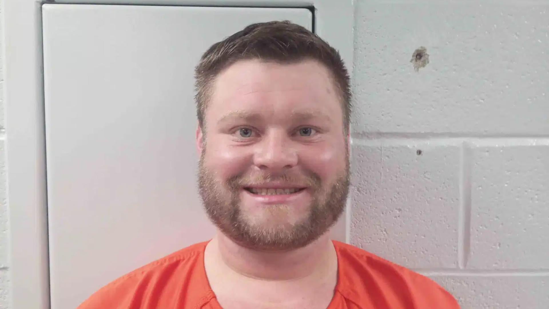 Russellville man charged with reckless driving, claims to be 'federal ...