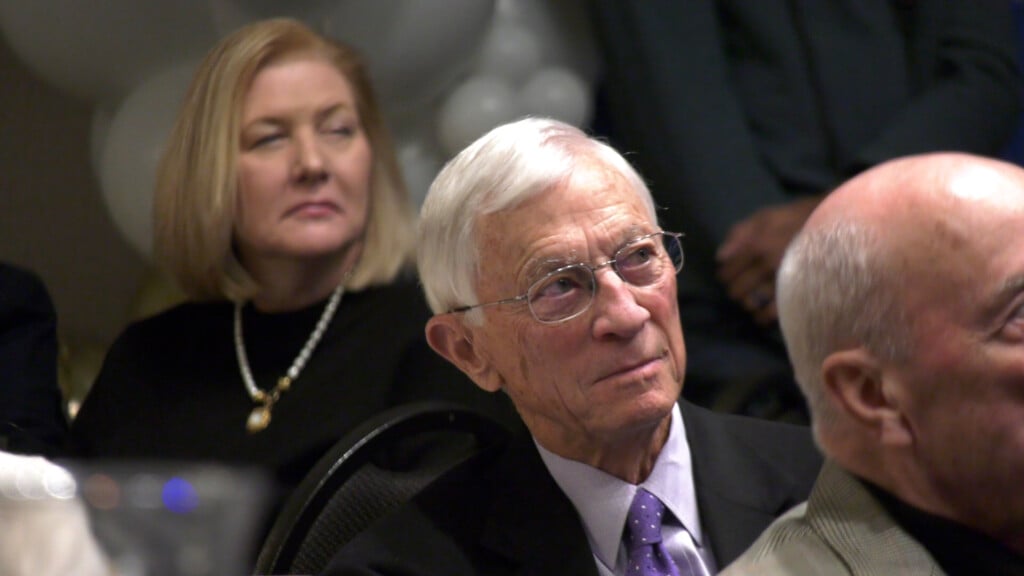 Skyha Award Dan Cherry Pkg00 00 00 00still001