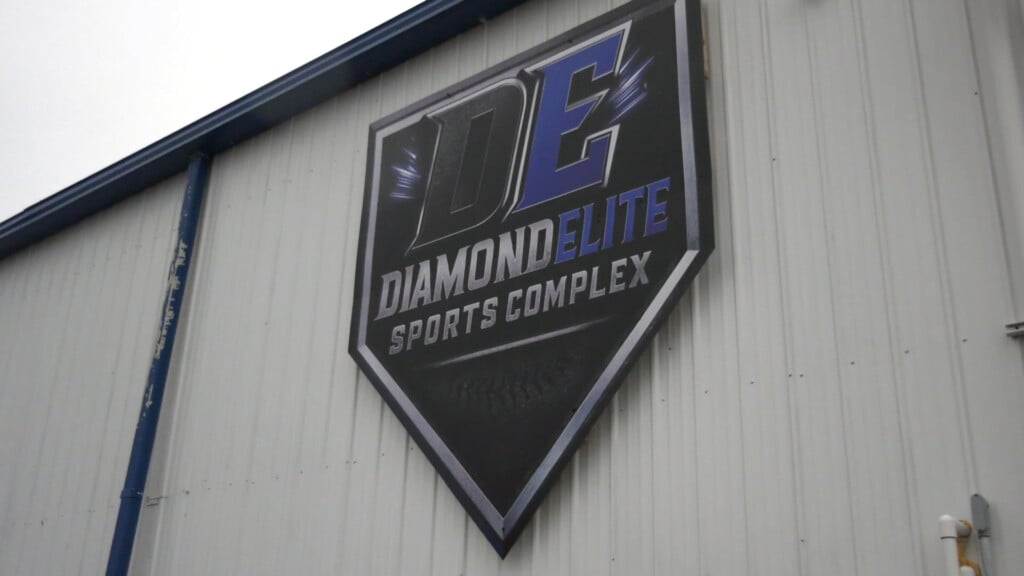 Diamond Elite Vo00 00 00 00still001