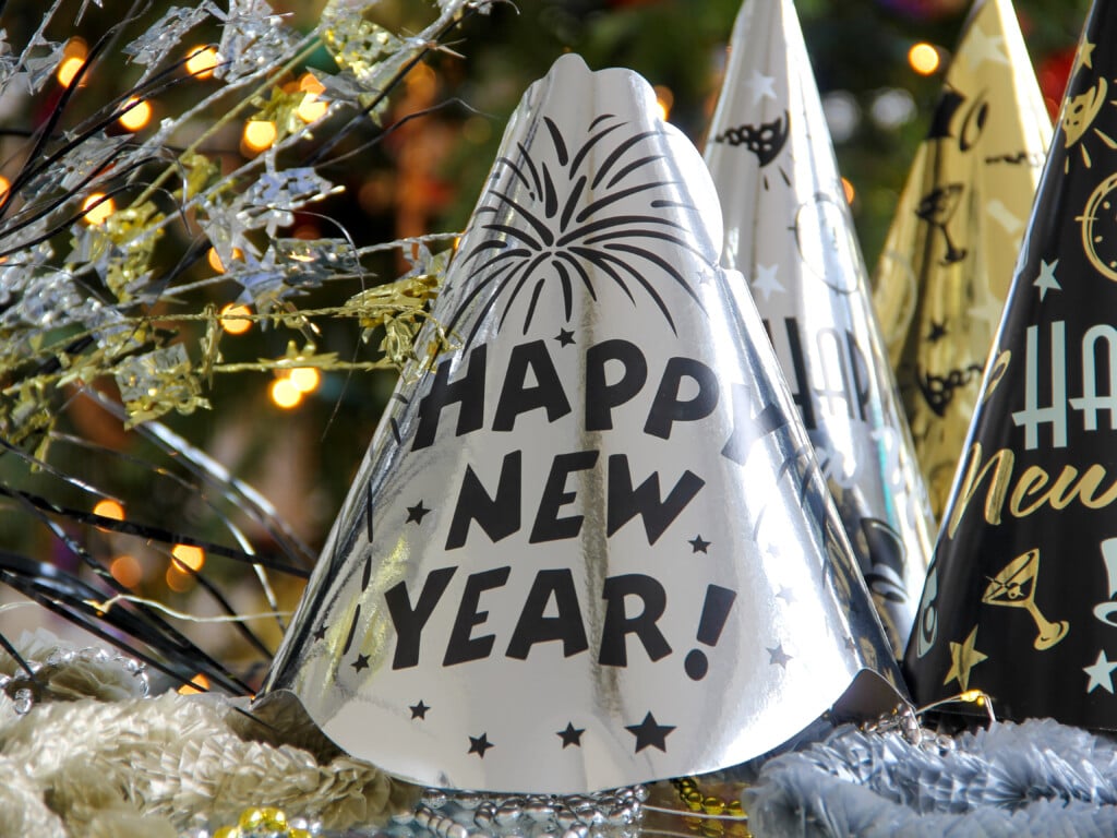 Happy New Year Celebration With Silver Gold And Bl 2025 01 16 11 17 16 Utc