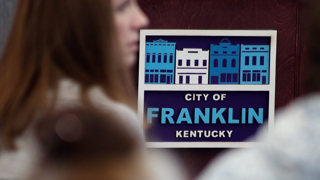 Pkg00 00 01 04still004