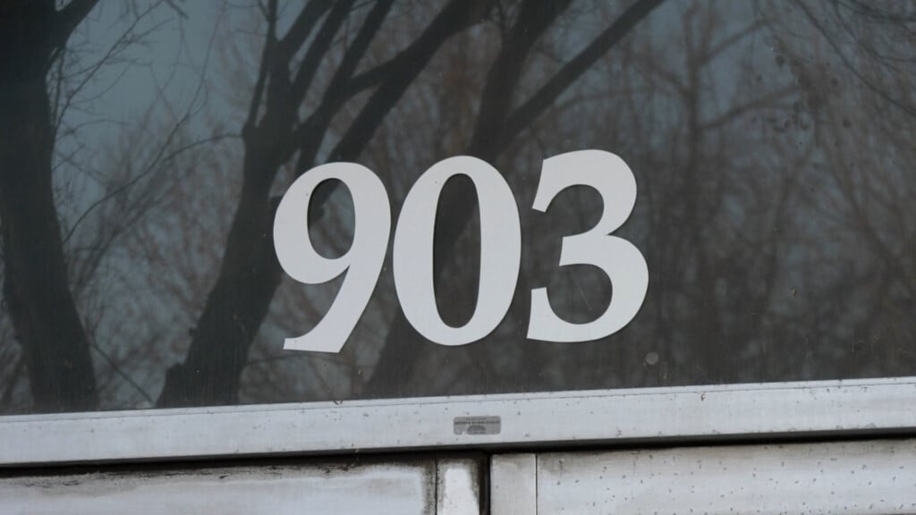 Potter Opera House City Purchase Sot00 00 07 15still001