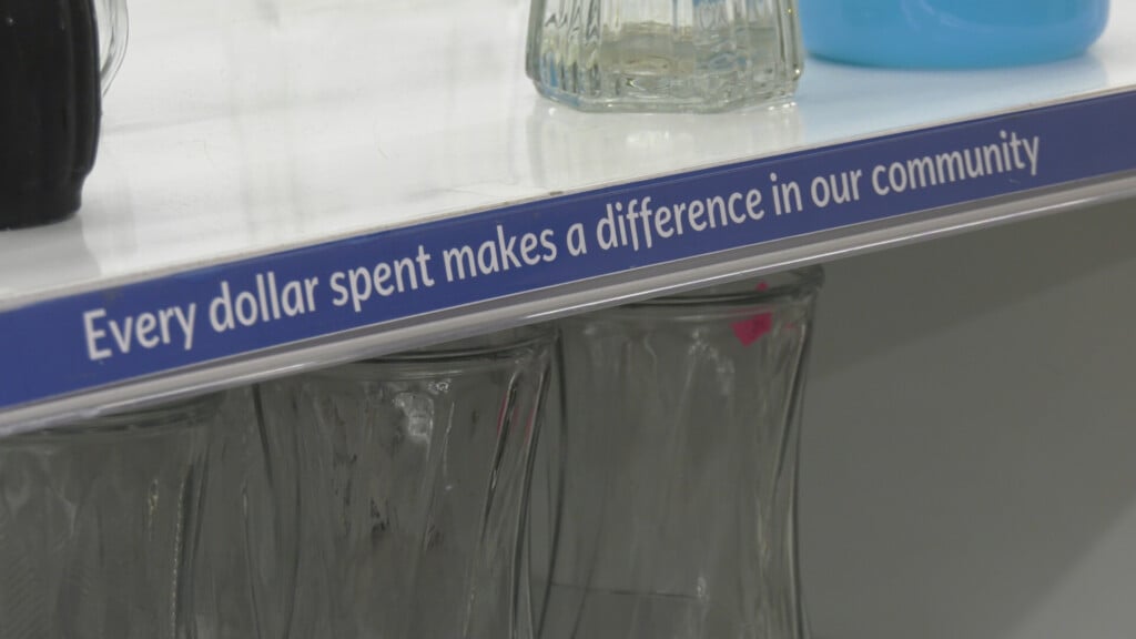 0114000900 01 06 13still003