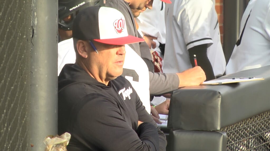 Wku Baseball Cover Pic