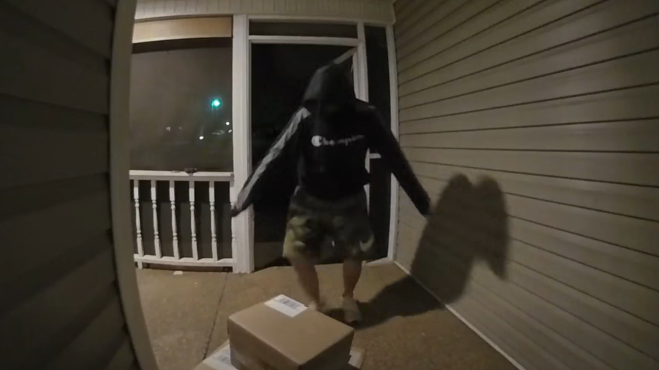 Warren County Porch Pirate