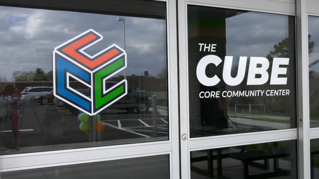 The Cube Ribbon Cutting Pkg00 01 40 33still001