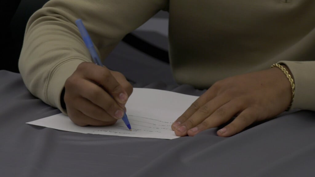 Kayden York Signing Cover Pic