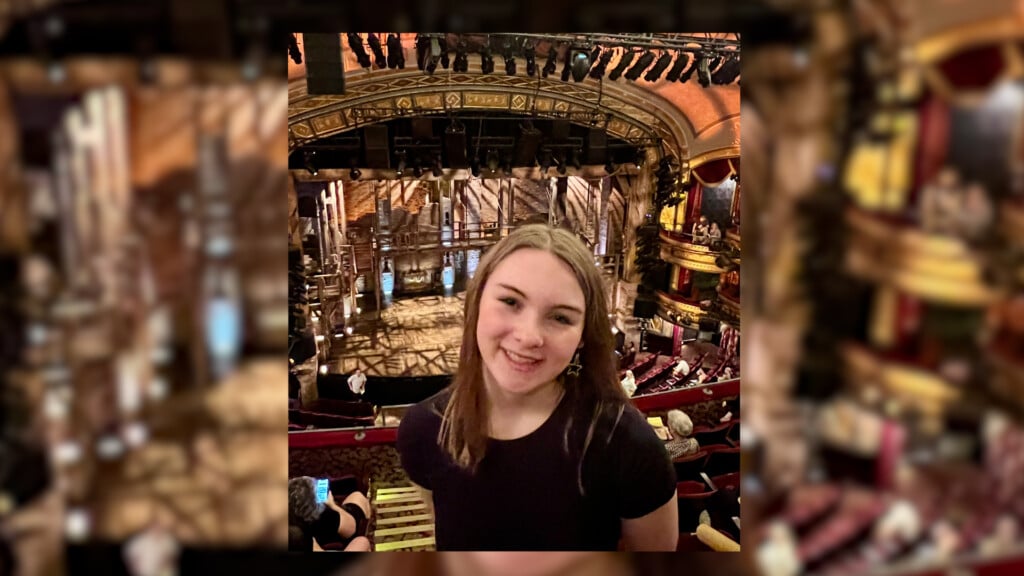 Sequence 0100 00 06 17still002