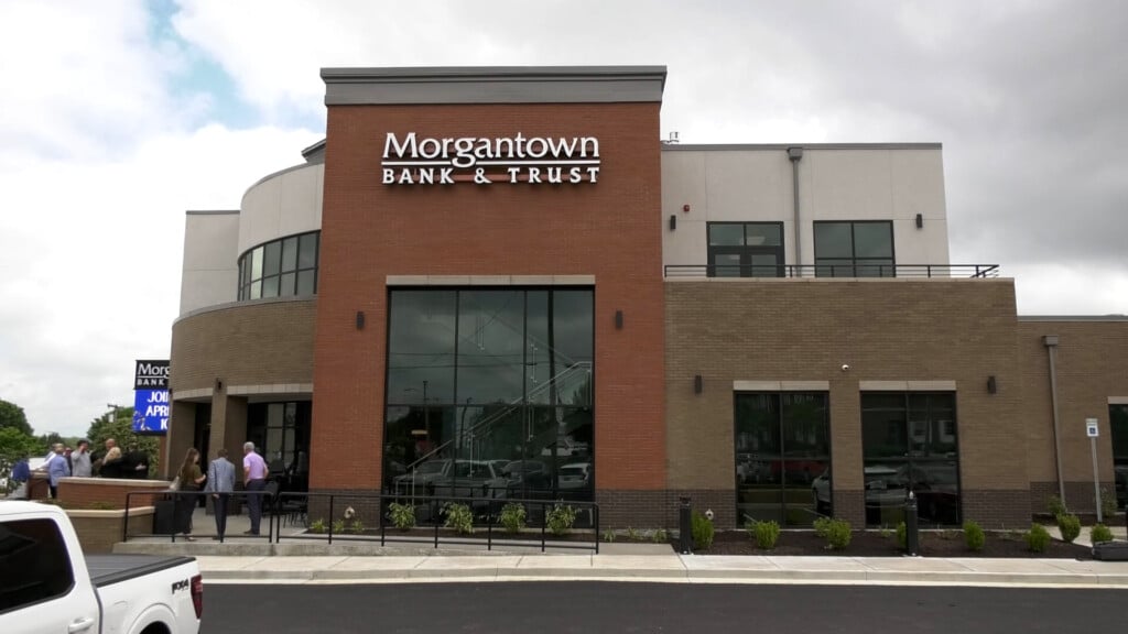 0999002500 00 47 04still004