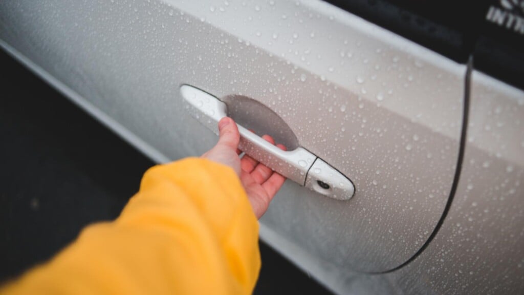 vehicle break ins