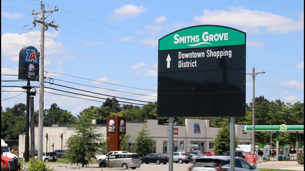 Smiths Grove Signs