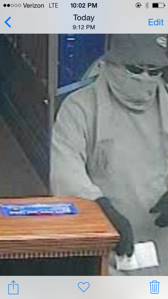 Fifth Third Bank attempted bank robbery suspect in Nicholasville on 3-24-16