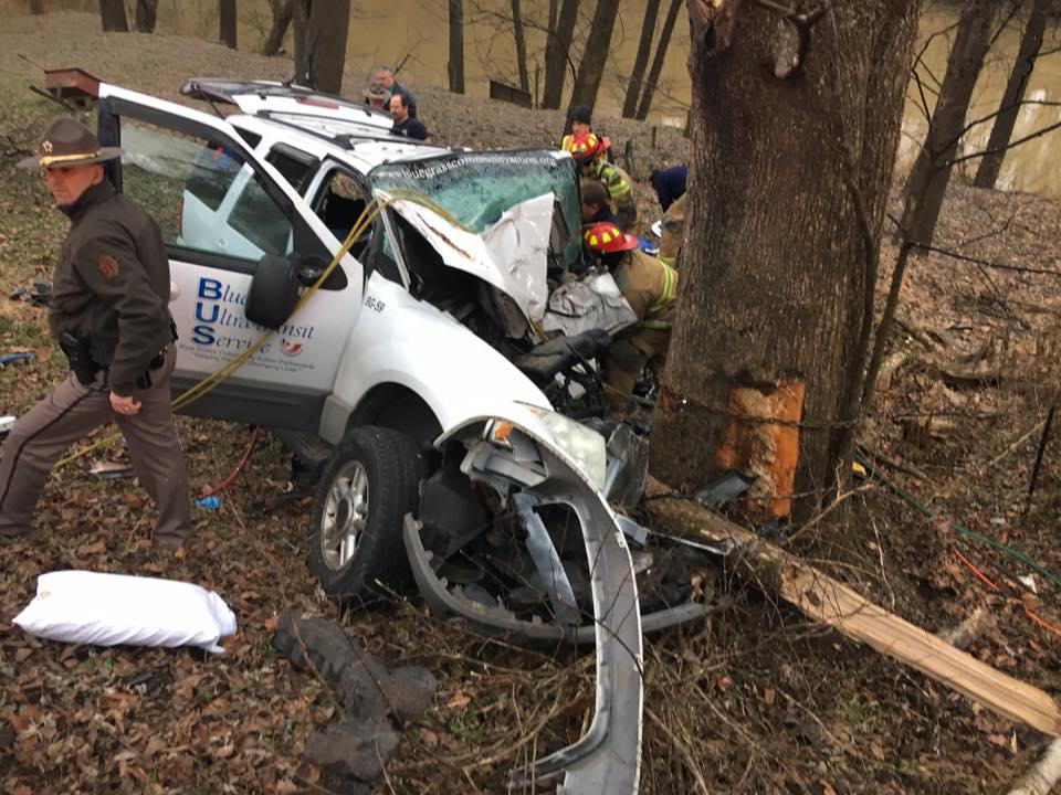SUV hits tree on Glenn's Creek Road in Franklin County 12-21-16.  Three men injured