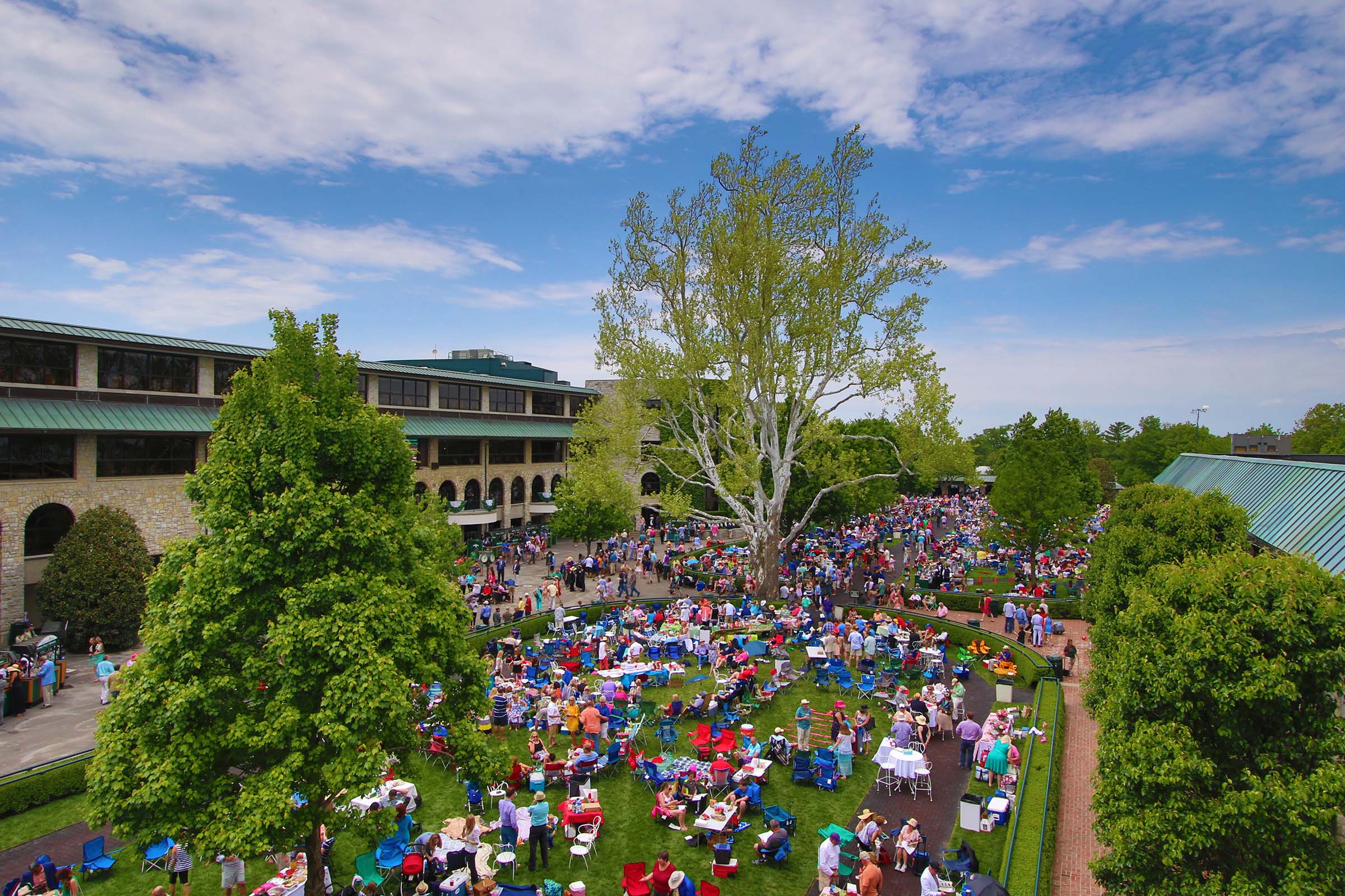 For first time since pandemic hit, Keeneland to be at full capacity