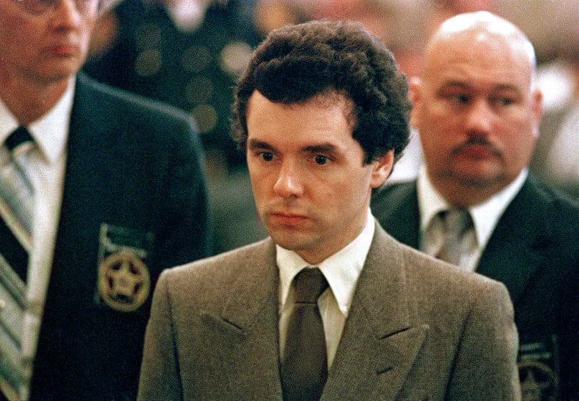 FILE  In this September 1987 file photo