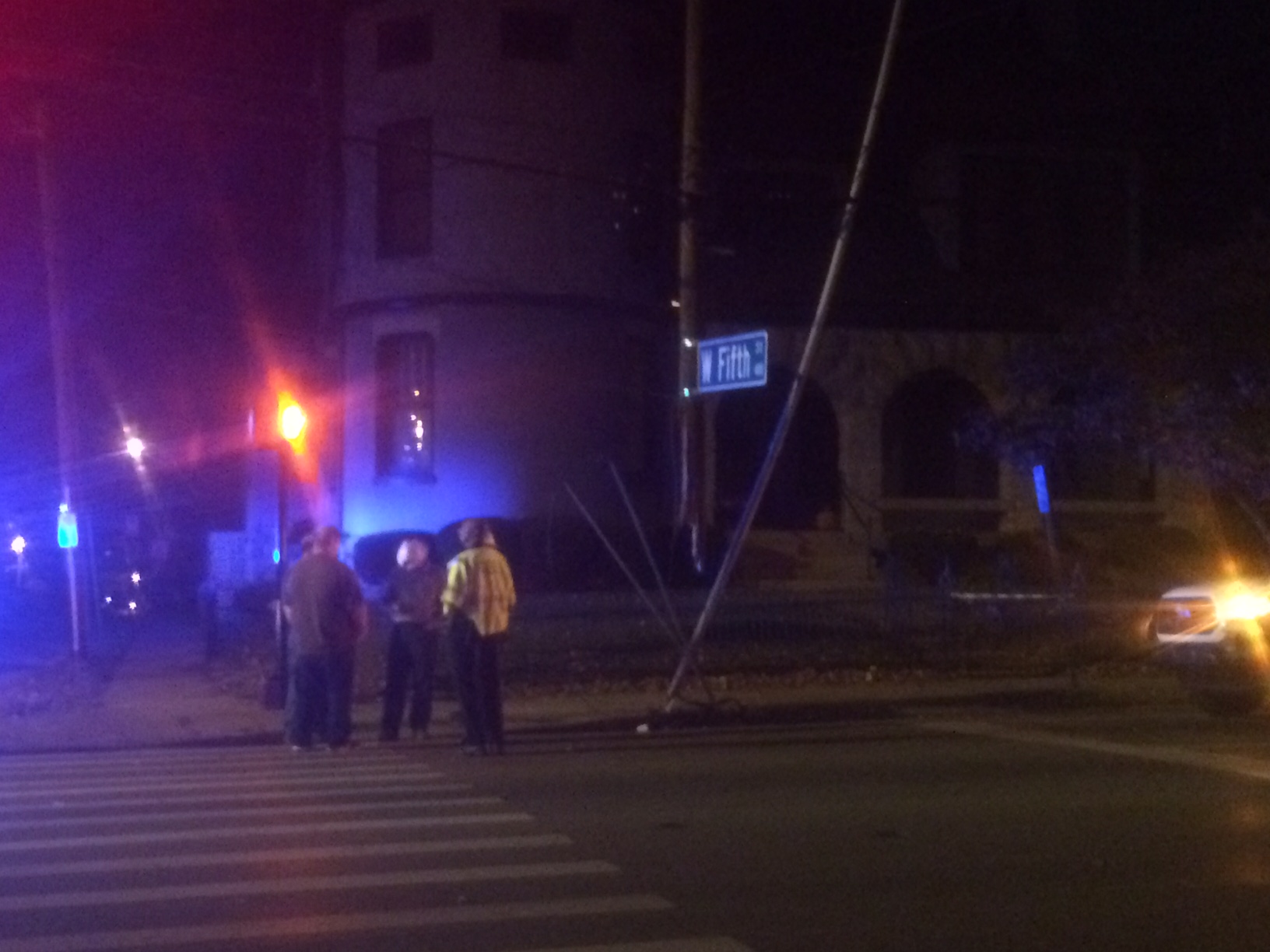 Driver Crashes Car, Knocks Out Utility Pole on N. Broadway - WTVQ