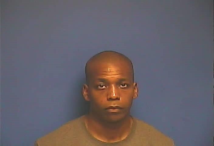 Hickman city police officer James Blakney arrested on warrant 8-17-17