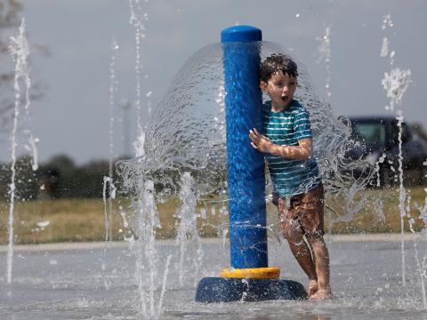 Lexington opens first Sprayground in Masterson Station Park 9-18-17