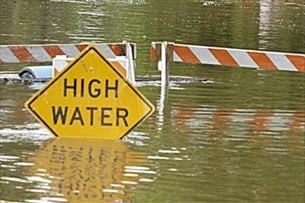Owen County Search for man swept away