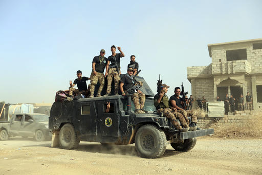 Iraq's elite counterterrorism forces gather ahead of an operation to re-take the Islamic State-held City of Mosul