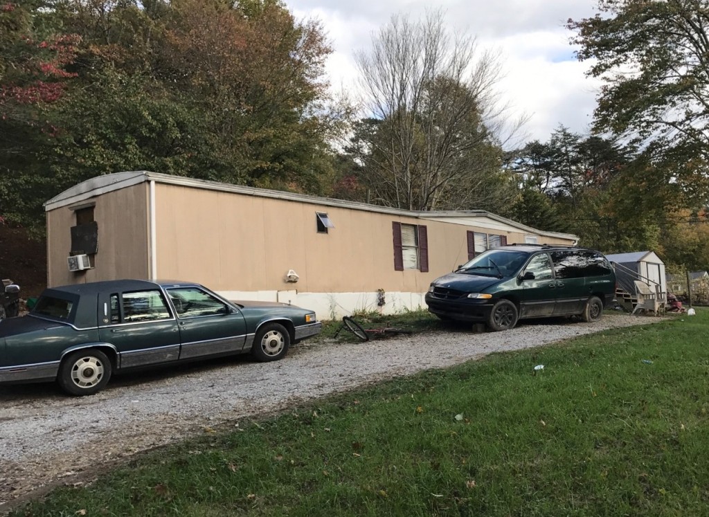 Seven people arrested on drug charges at this home on Kentucky Hollow Road in Laurel County 10-24-17