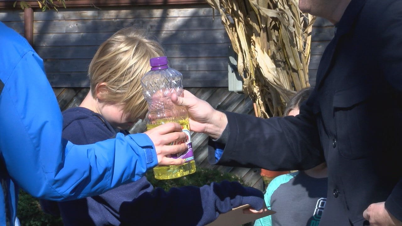 Lexington school collected grease to recycled to be used for research