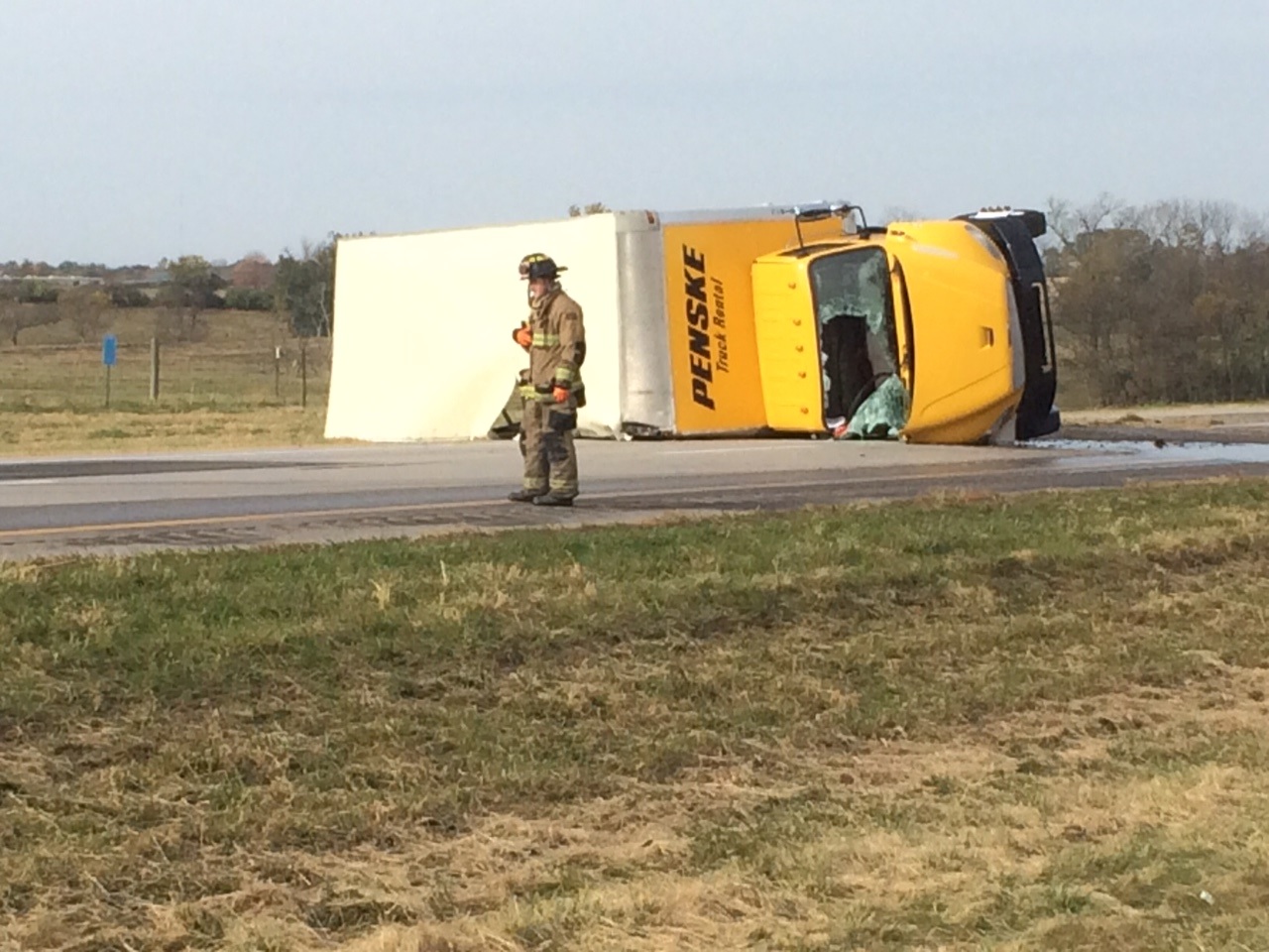 I-64 Eastbound Reopens After Tractor Trailer Overturns - WTVQ