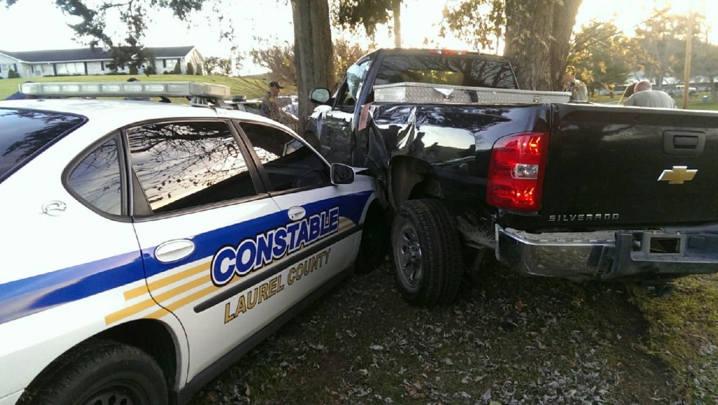 Laurel County Constable cruiser collides with stolen pickup during pursuit on 11-25-15