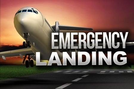 Flight makes emergency landing in Tennessee; smoke reported