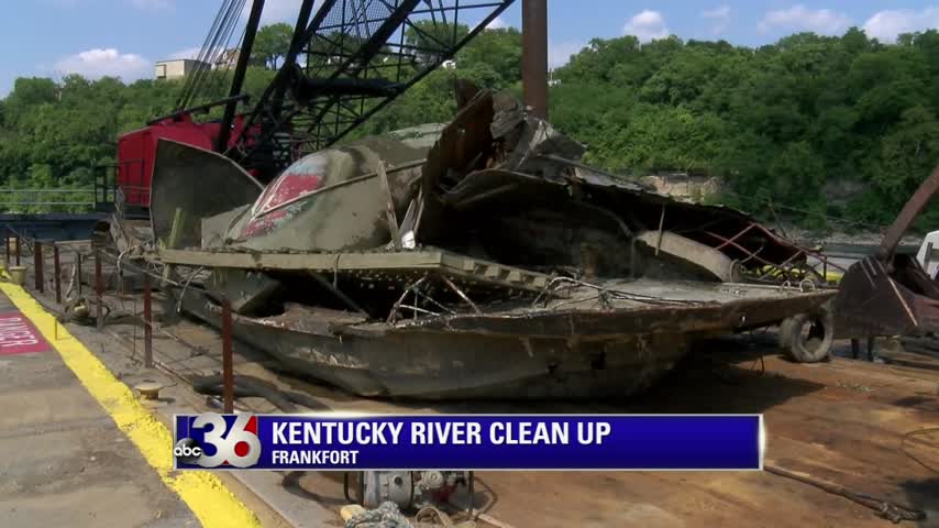 Sunken boats pulled from Kentucky River in Franklin County and Frankfort