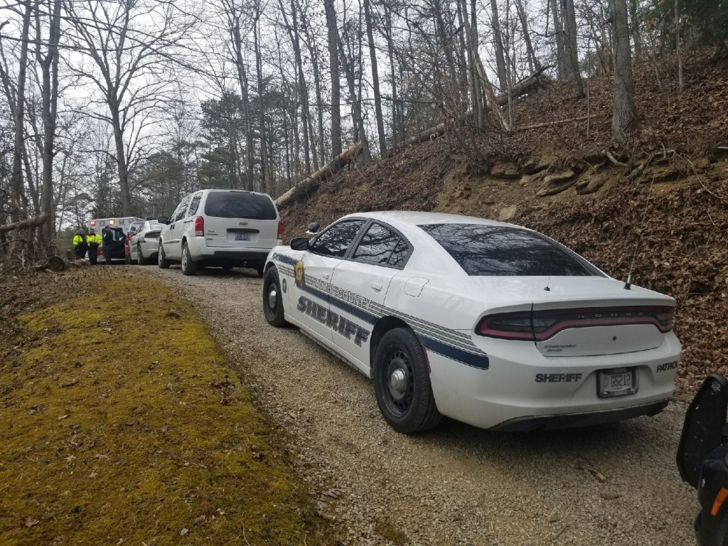 Laurel County death investigation on Fisherman's Cove Road where 70-year old Delilah Hughett was found dead on 1-5-18