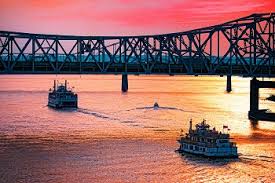Great Steamboat Race for Derby Festival between Belle of Louisville and Belle of Cincinnati
