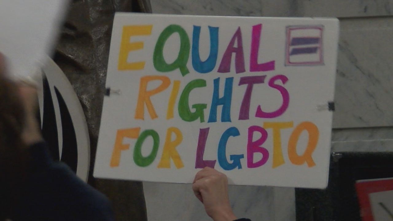 Group rallies for state-wide LGBT anti-discrimination laws - ABC 36 News